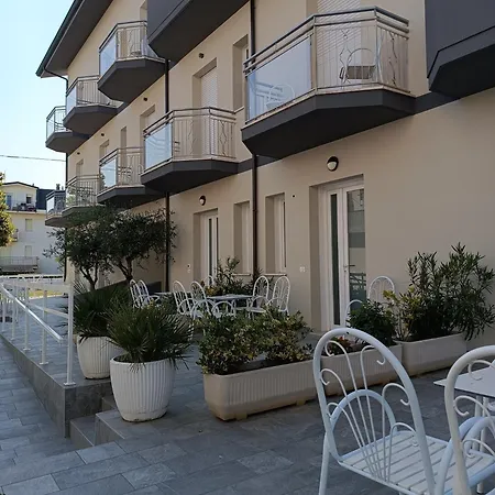 Garden Apartment