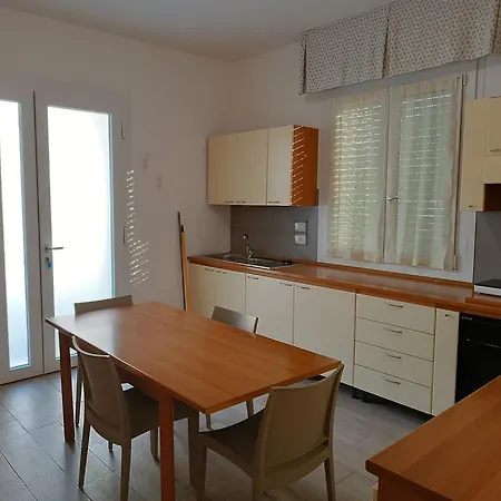 Garden * بيلاريا-إيجيا مارينا